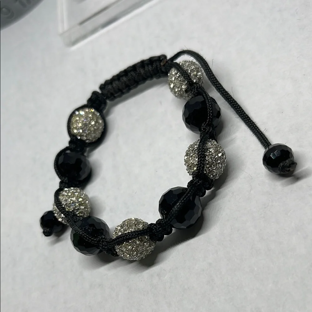 Adjustable Black glass and Silver tone pace rhinestone Beaded Bracelet